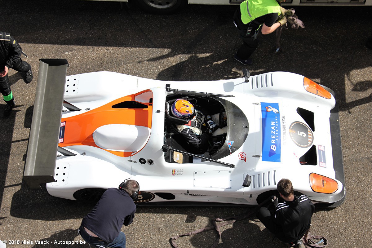 Oracle Racing bouwt eigen instrumentenpaneel - Autosport.be