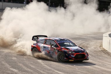 Pierre-Louis Loubet - Hyundai i20 Coupé WRC