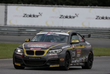 Team Smartoys by Red Ant Racing - BMW M235i Cup