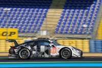 Dempsey-Proton Racing - Porsche 911 RSR
