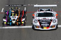 Bas Koeten Racing - Wolf GB08 vs. Belgium Racing - Porsche 991 GT3 Cup