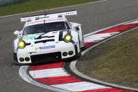Porsche Team Manthey - Porsche 911 RSR