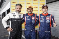 Yvan Muller - Gabriele Tarquini - Norbert Michelisz, samen met Thed Björk goed voor 13 zeges