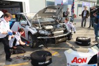 Ford Team Aon