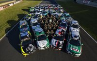 Start van de Clio Cup Series in Nogaro
