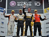 Podium race 2