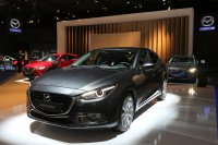 Mazda facelift 3-serie