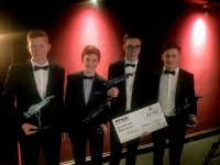 Ugo de Wilde (tweede van links)
