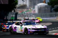 Finn Wiebelhaus zette Nicki Thiim onder druk in race 2 op de Norisring.