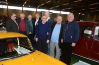 Eddy Debuck en de vorige eigenaars van de Lotus Elan 26 R ex Chapman