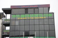 Het Skylimit Events kantoor in het hart van Circuit Zolder