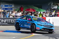Yann Ehrlacher (Geely Cyan Racing) : iets te gretig