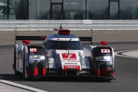 Audi R18 e-tron quattro LMP1 2015