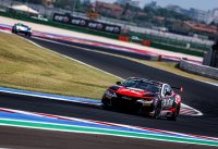 V8 Racing - Camaro GT4