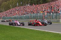 Ocon, Vettel, Hamilton & Pérez snijden Les Combes aan