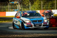 BMW E90 325i