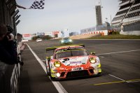 Frikadelli Racing Team #31