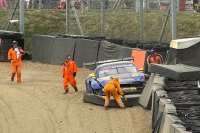 Crash van de HRT Ford Mustang #64