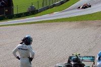 Valtteri Bottas viel als eerste Mercedes al vroeg in de race uit