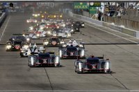 Start 12 Hours Sebring 2012