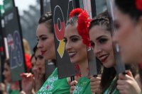 F1 grid girls