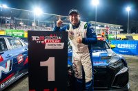 Rob Huff (Comtoyou Racing) in de wolken met tweede World Tour-zege
