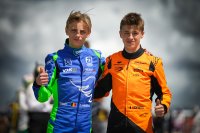 Thibaut Ramaekers en Dries Van Langendonck