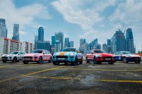 Porsche Macan's in iconische motorsport-kleuren in Singapore