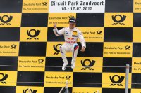 Een duidelijk tevreden Antonio Felix da Costa op het podium