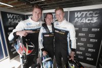 Volvo boven in FP2
