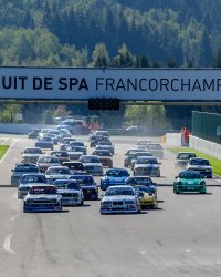 Schitterend materiaal op de startgrid