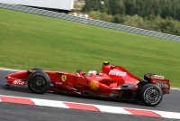 Kimi Raikkönen (Ferrari) wint in 2007