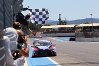 Winst voor Mikel Azcona (Hyundai Elantra N EV)