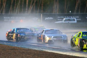 American Festival NASCAR Finals: de zaterdagraces in beeld gebracht American Festival NASCAR Finals: de zaterdagraces in beeld gebracht