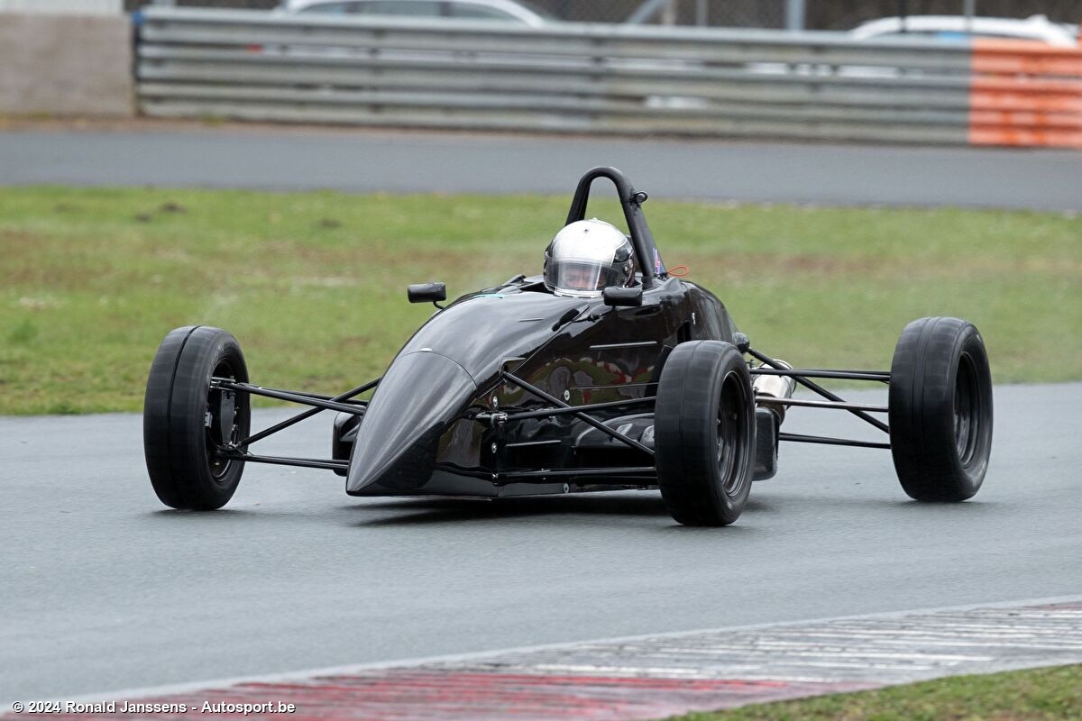 Pascal Monbaron Voorjaarsraces: John Svensson wint Marcel Albers Memorial Trophy ...