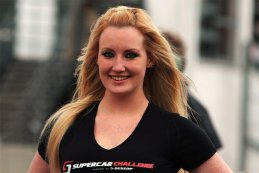 Superstars @ Zolder: Gridgirls op de Supercar Challenge startgrids