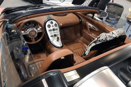 Interieur van de Bugatti Veyron