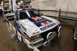 Opel Acsona 400