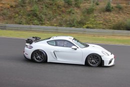 Porsche Cayman GT4