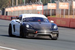 Porsche Cayman GT4