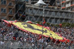 Fans Ferrari tijdens 2022 F1 Grote Prijs van Monaco