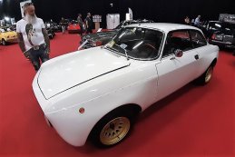Retromoteur Ciney door de lens van Wilfried Geerts