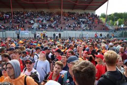 Publiek tijdens podium voor 2022 F1 Grote Prijs van België