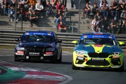 TCL Motorsport by AR Performance vs Convents Racing Team - BMW M2 CS Racing vs BMW 325i