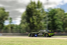 DIGITRAQZ Simracing Team - Mercedes-AMG GT4