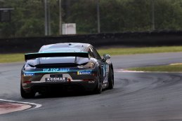 TipTop  by NGT- Porsche Cayman GT4 RS