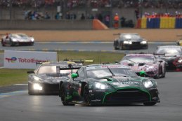 D'Station Racing - Aston Martin Vantage AMR GT3 Evo