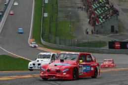 24H 2CV Spa: De wedstrijd in beeld gebracht