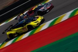 Iron Lynx versus Vista AF Corse - Lamborghini Huracan GT3 Evo2 versus Ferrari 296 GT3