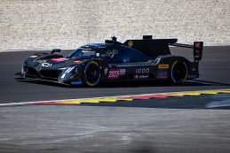 BMW M Team RLL - BMW M Hybrid V8